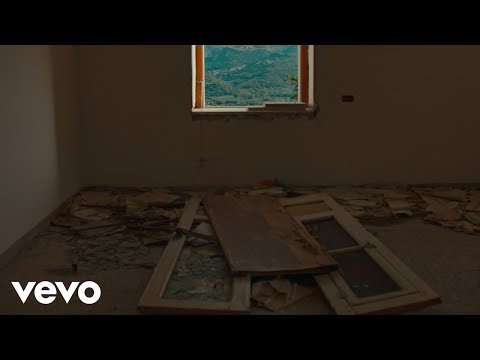 Gemitaiz - Apatia (Official Visual Video)