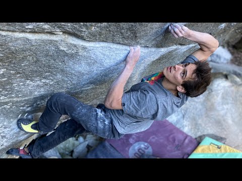New Base Line (8B+/v14) uncut - Luis Gerhardt