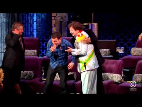 Steve-O breaks his nose