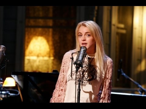 Lindsay Lohan - Frankie & Johnny (Official Music Video) - Scene of  A Prairie Home Companion