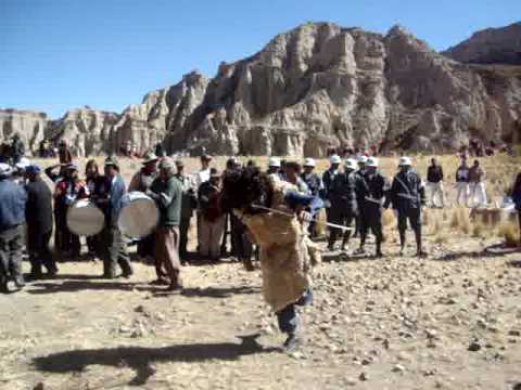 Kusillos disfraz real autóctono