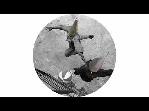 Chicks Luv Us - OUHWEHA (Original Mix)