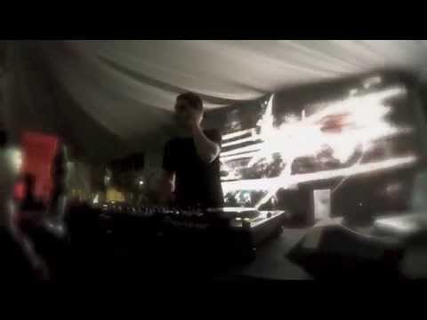 Fran Bortolossi @ Colours Sunset by Flowers - 28/03/2015 - Passo Fundo/RS - Portal Underground