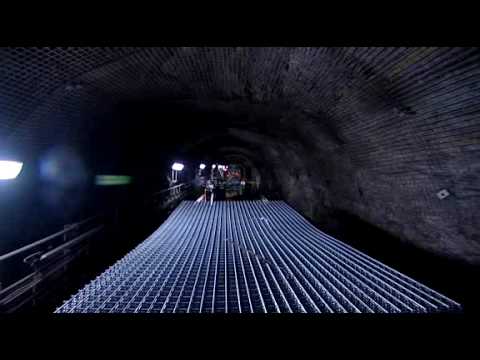 Vad händer i tunnelbanan på natten?