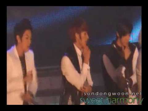 100203 BEAST (비스트) @ 19th Seoul Music Award - Badgirl+Mystery  [Dong Woon focus]