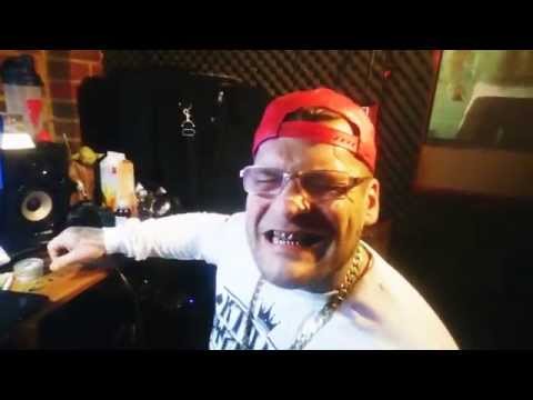 Popek - Mój jest ten kawałek podłogi (remix remiksu Matheo :))