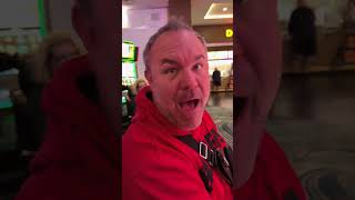 NEVER LEAVE A HOT MACHINE...... This is WHY! #casino #slots #gambling