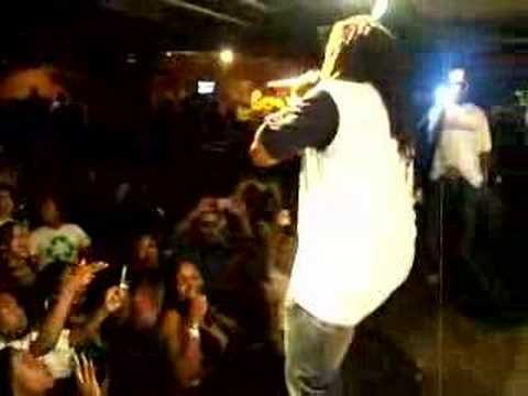 quesopany Kafu banton en nyc