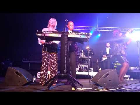 British Electric Foundation - Let's Dance