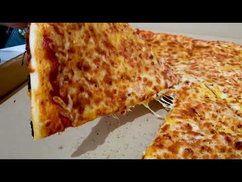 This Is Why Costco’s Pizza Is Extremely Addicting