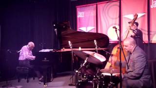 Harold Mabern Trio "Ceora"