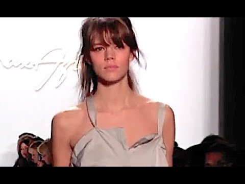 MAX AZRIA Spring 2007 New York - Fashion Channel