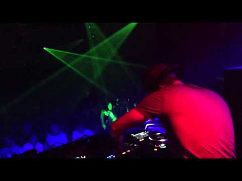 Jonny Brown - Dont you Worry Child & Million Voices @ Mandela Hall Belfast