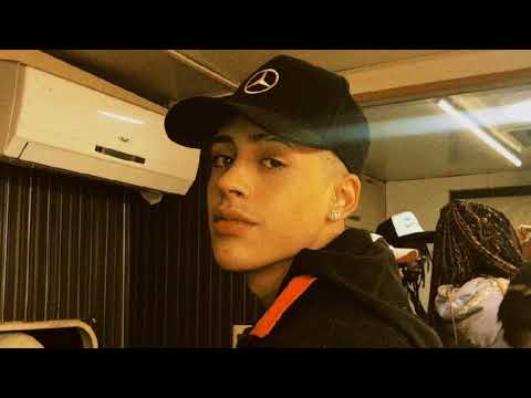 Cris MJ - COMO ESCOBAR | Streent Legend (Audio Official)