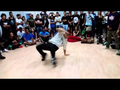 Prawject & Stedlove vs. MF Kidz - 2v2 SEMI - Temple Rock Volume 1