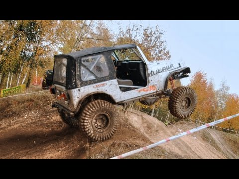 Jeep Wrangler Extreme offroad hill climb
