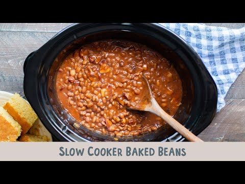 🍲 The BEST Slow Cooker Baked Beans Recipe! 🌟