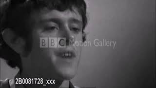 Donovan - The Universal Soldier (Late Night Line Up 1965) [Rare Footage]