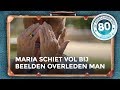 Maria in tranen wanneer ze praat over haar overleden man | De wereld rond met 80-jarigen