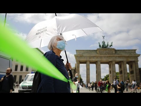 Video Thumbnail: Omas gegen Rechts machen vor den Wahlen in Thüringen und Sachsen mobil