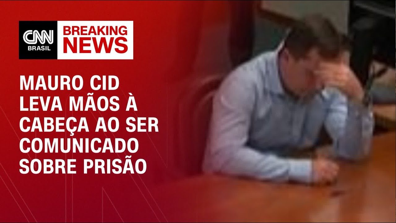 Mauro Cid leva mãos à cabeça ao ser comunicado sobre prisão | CNN 360º