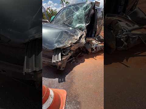 🚨 Acidente entre dois carros deixa feridos na rodovia entre Bandeirantes e Itambaracá