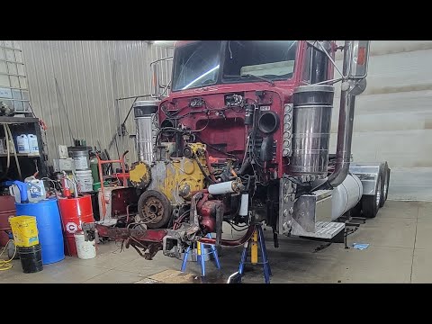 1988 Peterbilt 3406B Cat In Frame Over Haul Part 1....Main Bearing Replacement