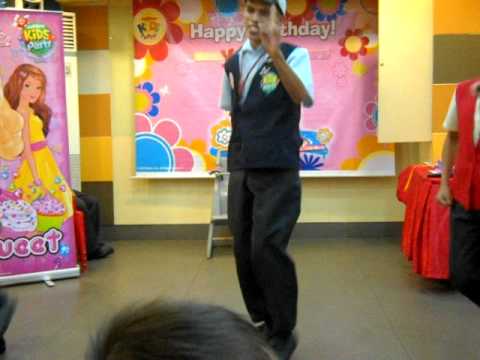 Yumna bday   Dance number