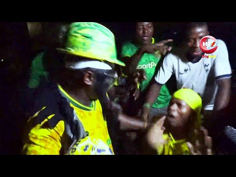 SHUHUDIA! KALI ya MWAKA! MZEE wa VIGELEGELE na MWENZAKE NUSURA WAZICHAPE/ CHANZO HIKI HAPA