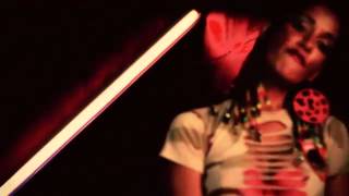 Sud Sound System & Miss Triniti - LEI è ...