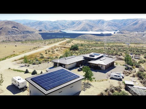 96 Panel Install Near Lucky Peak