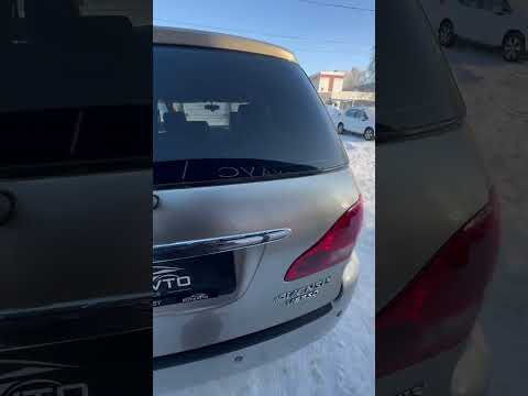 фото toyota avensis verso i 0