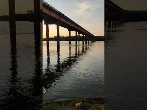 Ponte da divisa do Paraná com São Paulo, na altura entre Porecatu Pr. e Nantes SP. #shorts