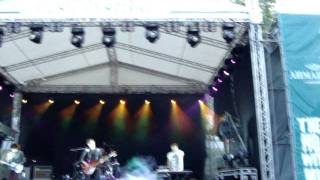 Klaxons - Surfing The Void (Live @Moscow 02.07.11)