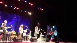 Michael Martin Murphey and Tracy Byrd singing Wildfire