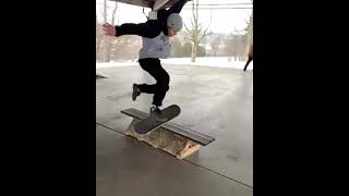 Nollie Tre Flip