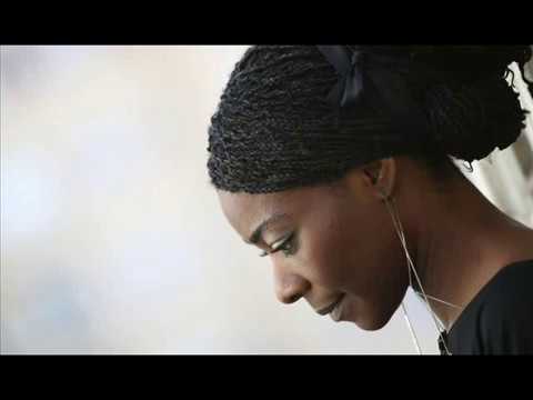 Canción De Las Simples Cosas - Buika