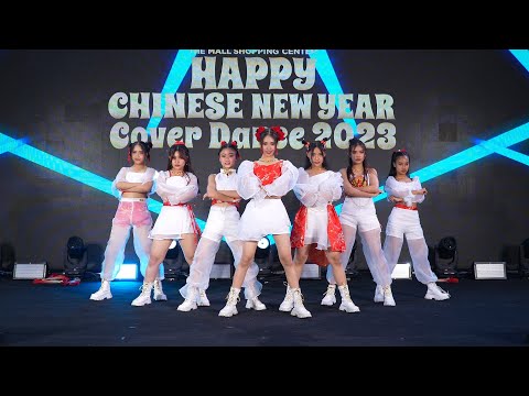 230122 2NP CHILLY cover NMIXX - O.O @ The Mall Chinese New Year Cover Dance 2023