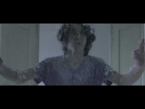 Horká koupel - krátký film