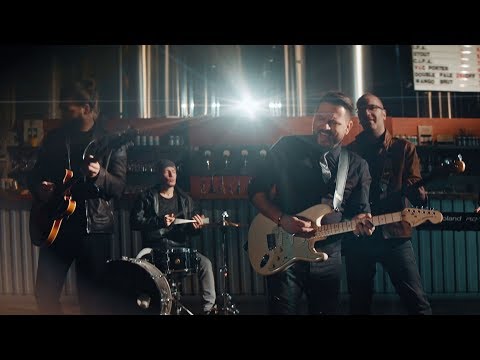 Buđenje - Nisi neko zlato (official video)