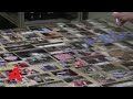 How To Add A Clear Epoxy Finish To A Photo Board Tabletop Alumilite