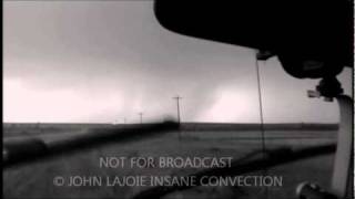 preview picture of video 'April 14 2011 tornado outbreak - First confirmed tornado in Burbank, Oklahoma'