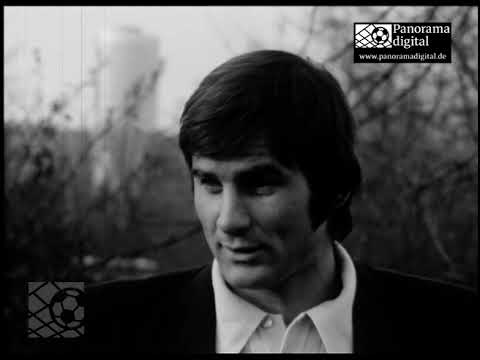 Peter Ducke vor dem Europapokal-Spiel des FC Carl Zeiss Jena gegen Leeds United, Oktober 1972