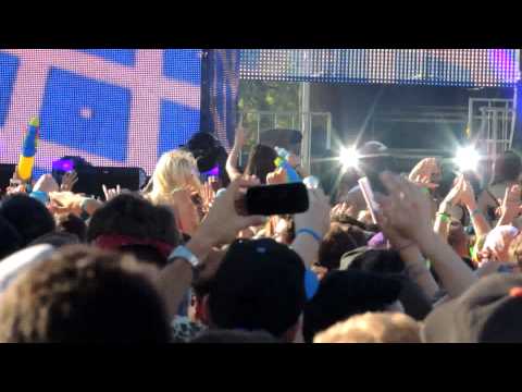 AN21 & MAX VANGELI FT STEVE ANGELLO @ VELD 2012