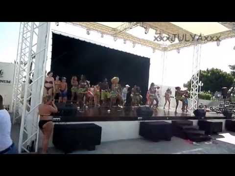 Rubi Platinum Samba with Brazilians (Самба с бразильцами)