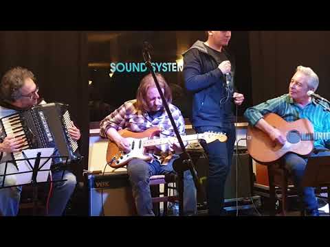 Gang & Daniele Coccia Paifelman - Alle Barricate (live in Roma)