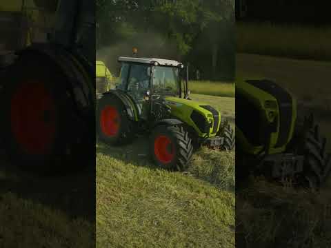 New CLAAS AXOS 200.