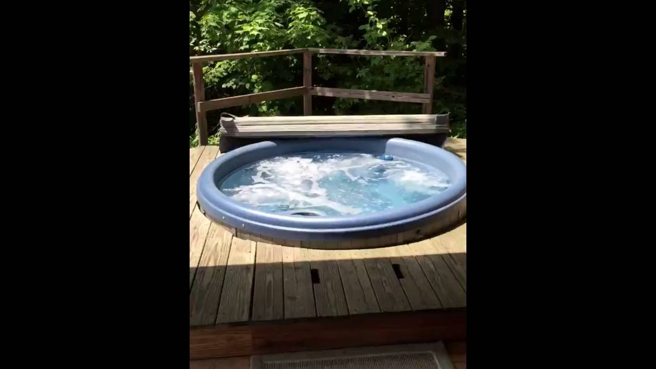 trim 8D4B427C E1AC 49D2 9905 E3522A7AC5FF