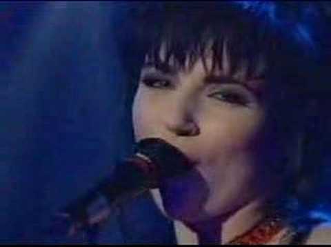 Evridiki - Teriazoume (Cyprus 1992)