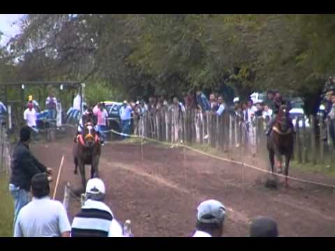 REVISTA TODO TURF CATAMARCA VIENTO CRUEL 01/04/2013